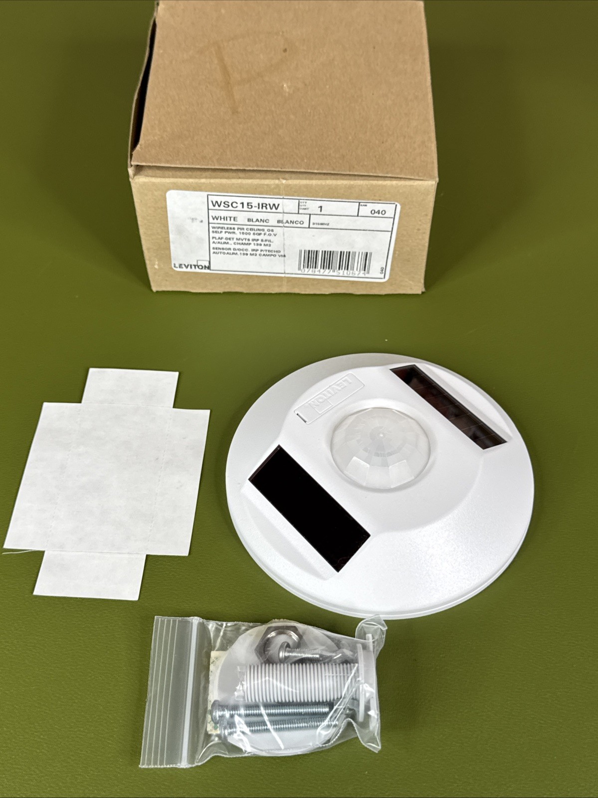 Leviton WSC15-IRW Wireless Ceiling Occupancy Sensor 1500 SF PIR RF Solar (b)