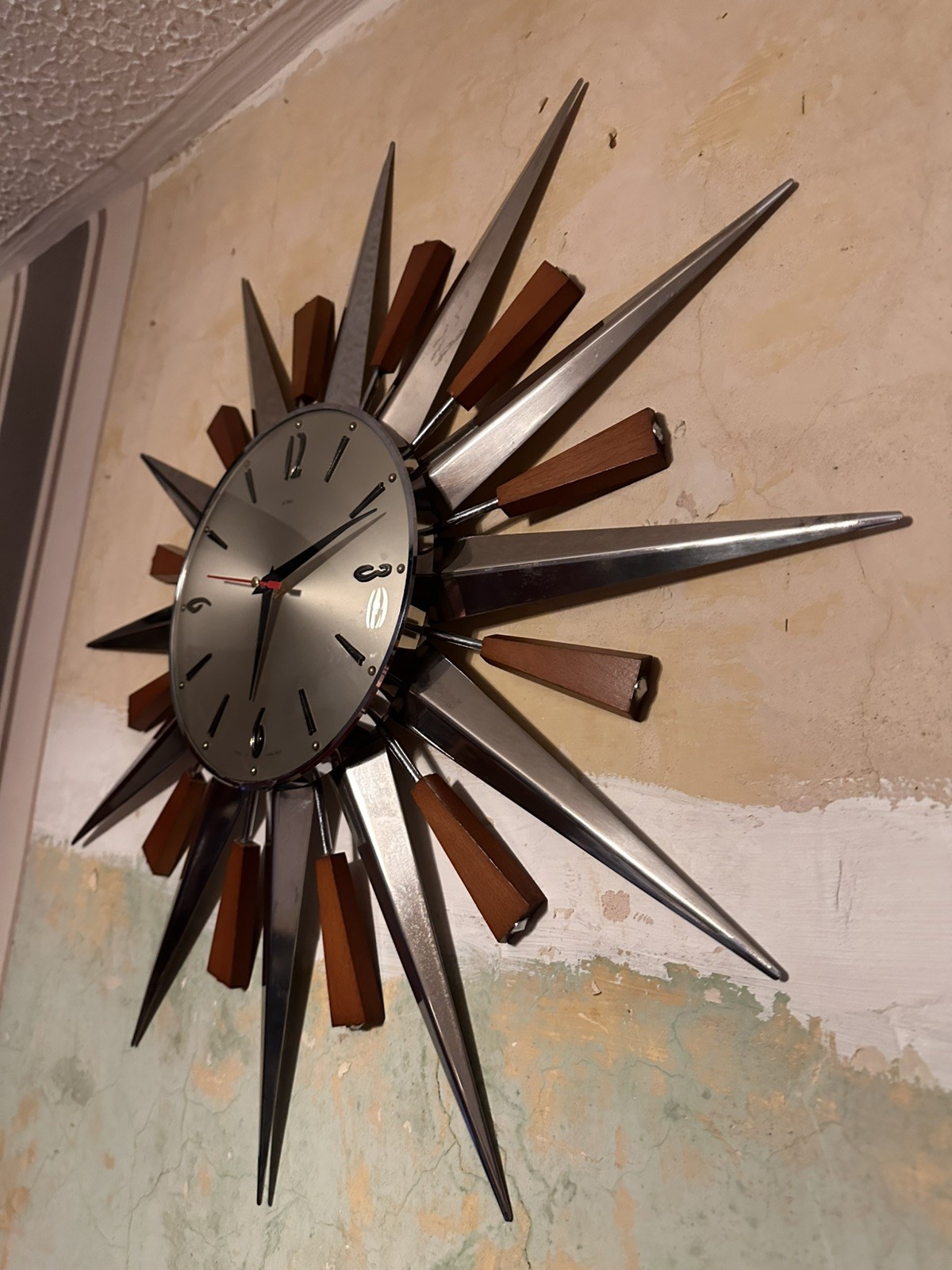 Metamec Sunburst Clock Silver version Working VGC 60’s