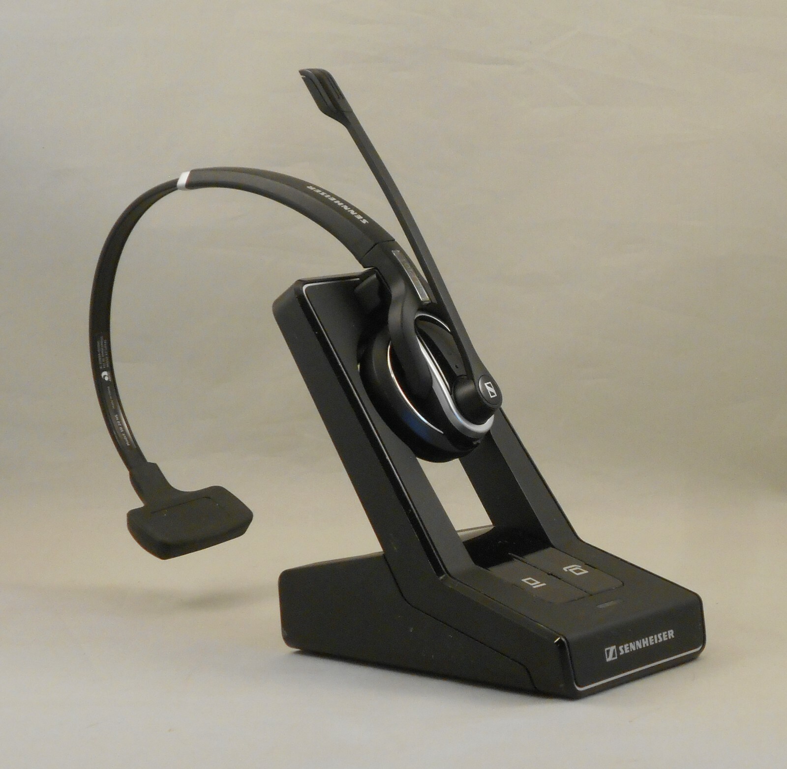 Sennheiser Pro 1 Wireless Headset System / SD 20 HS Headset / SD BS ML – US Base
