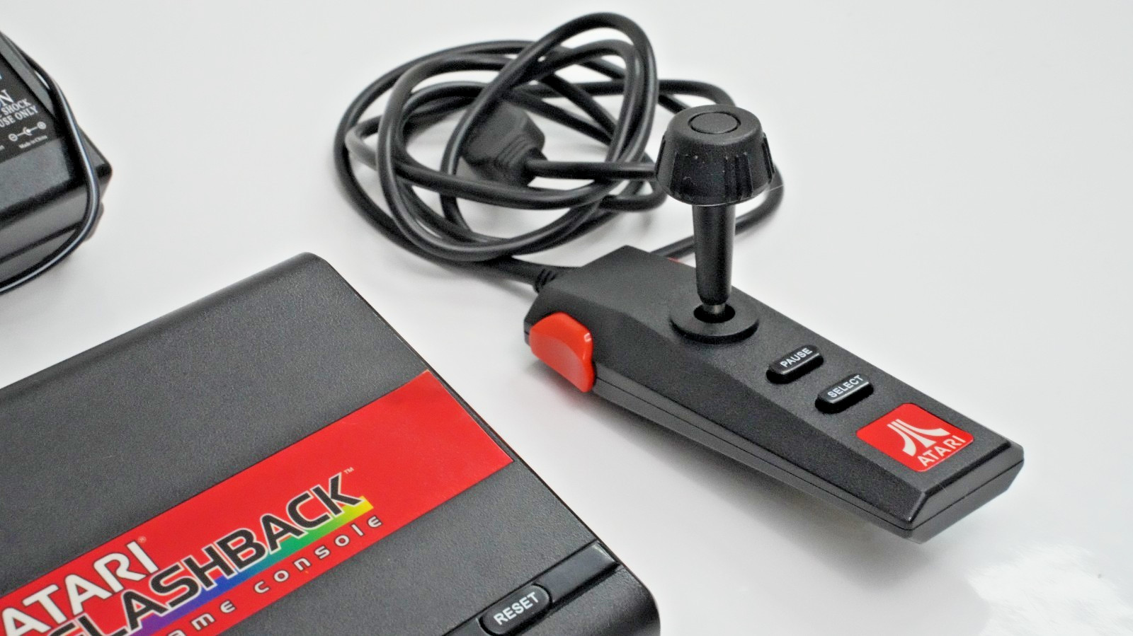 Atari Flashback Classic Game Console – Tested & Working – Includes 2 Controllers