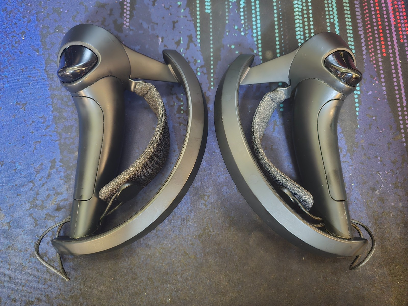 Valve Index VR Controllers Knuckles Steam Set Pair - Left & Right Used SteamVR
