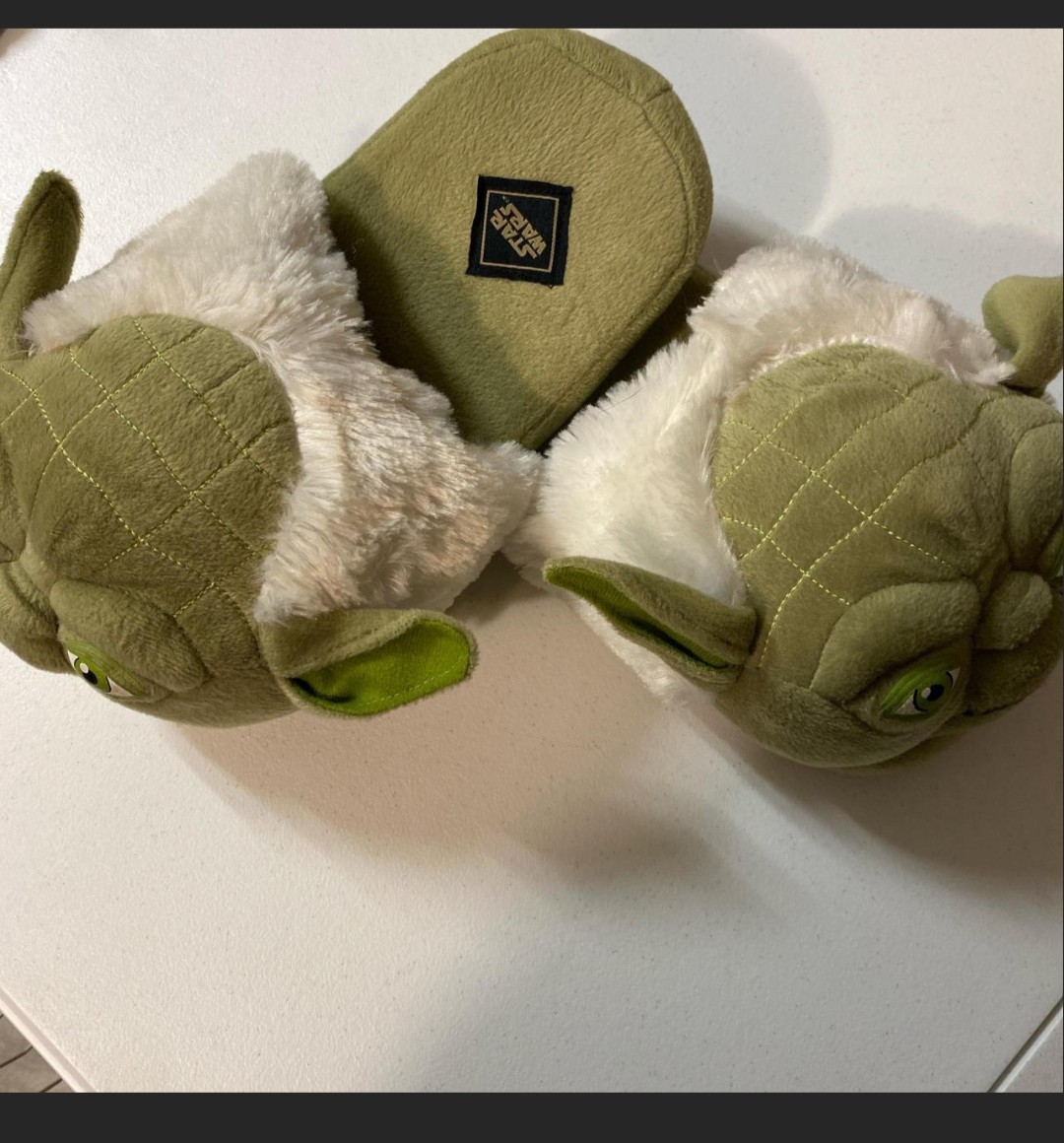 Star Wars Slippers - Yoda Size 8