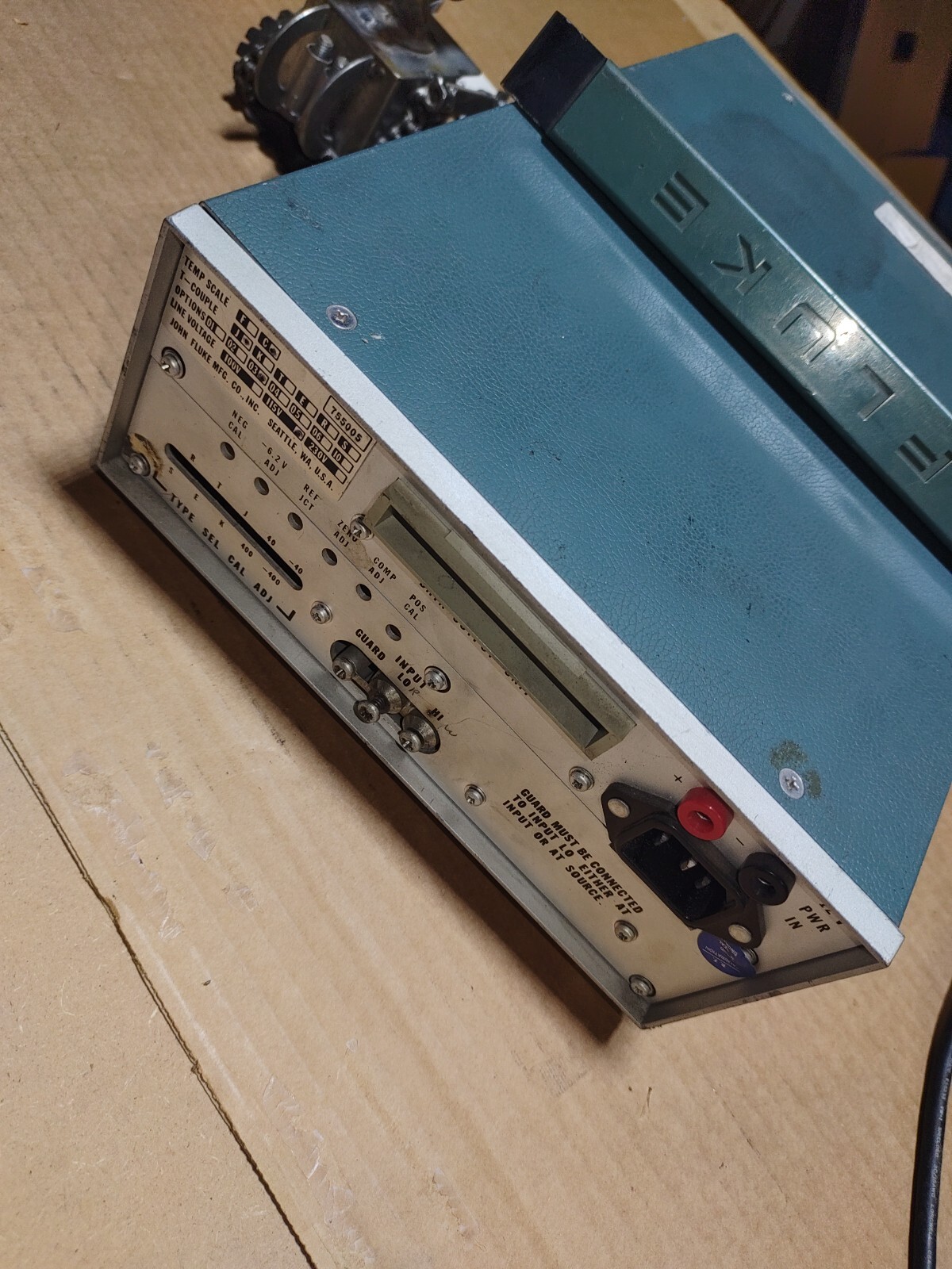 Fluke 2100A Temperature Controller =Used= Tested = Working
