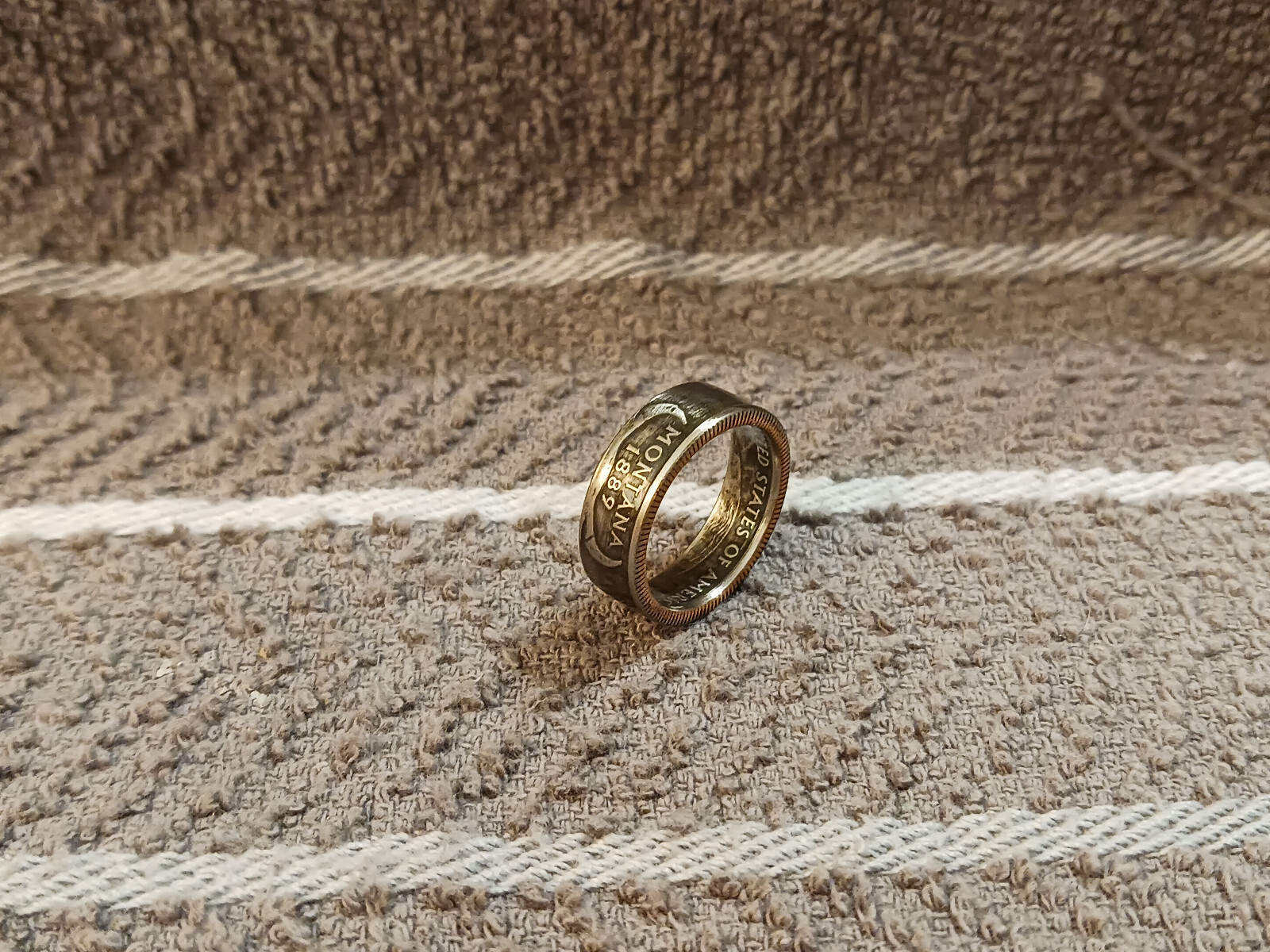 Montana Handcrafted Washington Quarters coin ring, size 8  2007