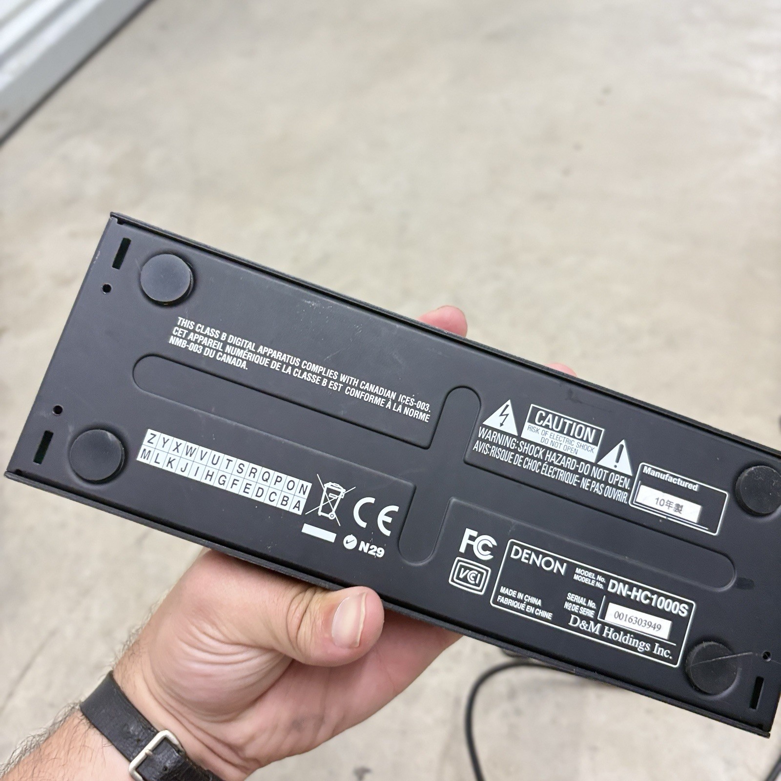 DENON DN-HC1000S Serato DJ Pro MIDI Controller Panel