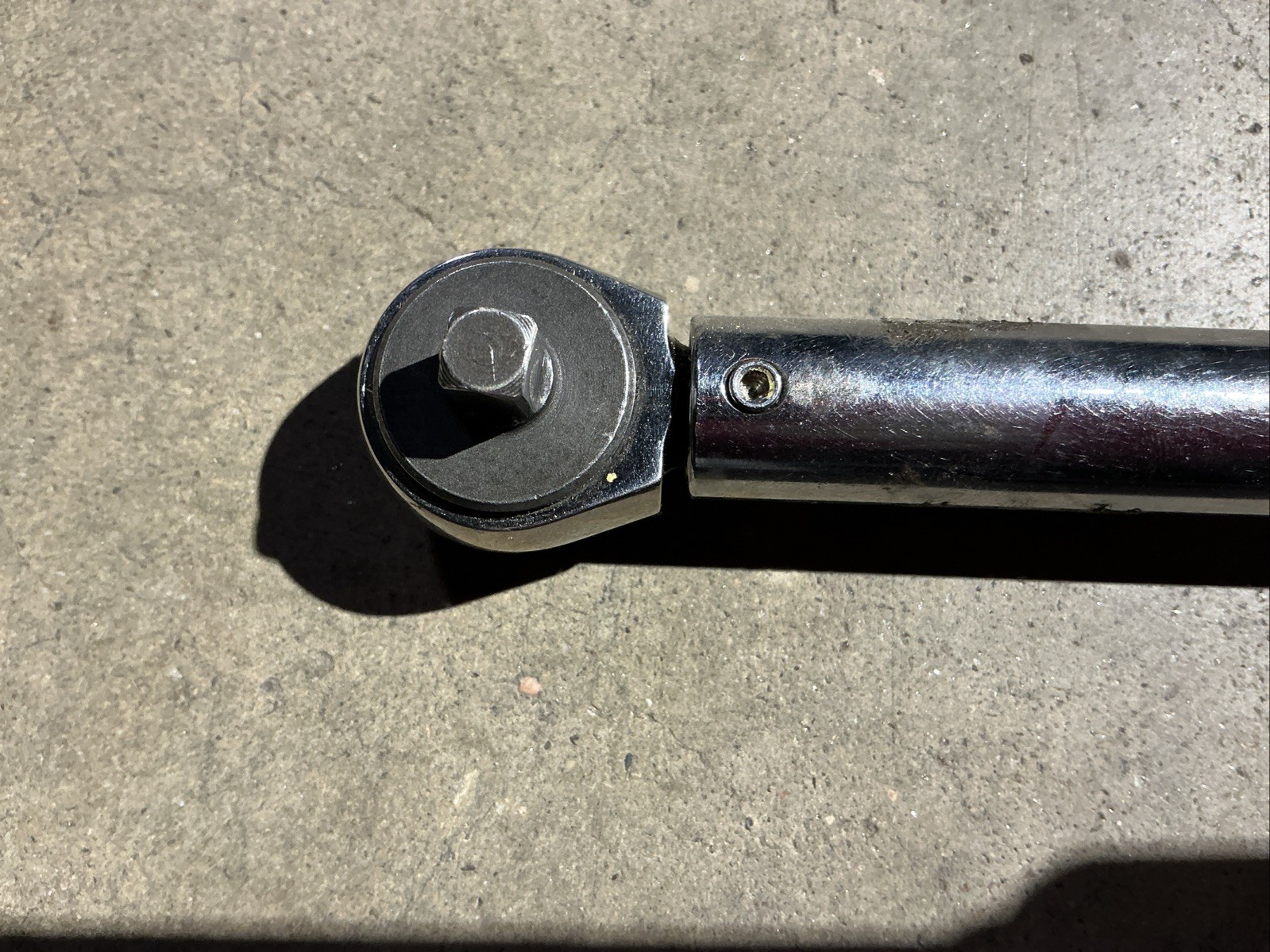Mac Tools Rounded Head Micro-Adjustable Torque Wrench 30-200 In-Lbs 1/4 TWM200A