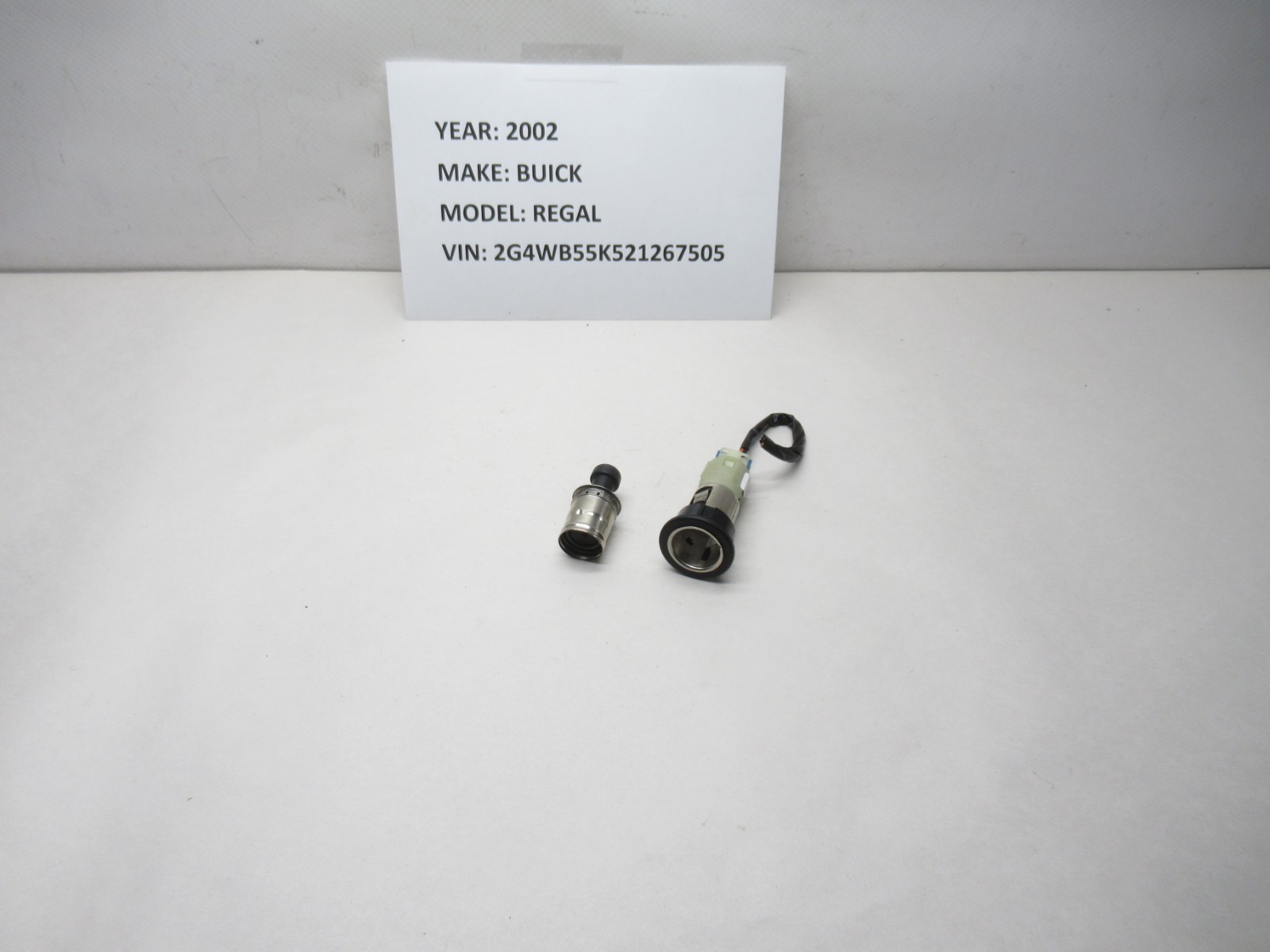 2002 Buick Regal Cigarette Lighter OEM
