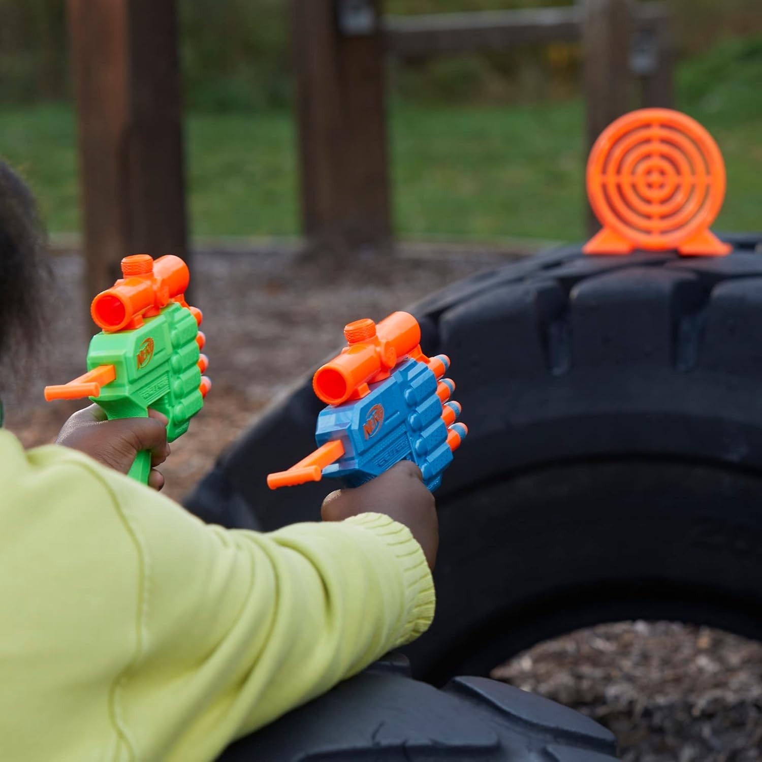 Nerf Elite 2.0 Face Off Target Set-2 Dart Blasters, Target & 12 Darts
