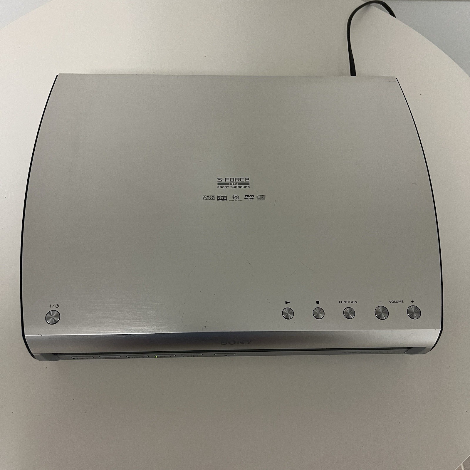 Sony S Force Pro DVD SACD Changer - DAV-X1 Model HCD-X1V