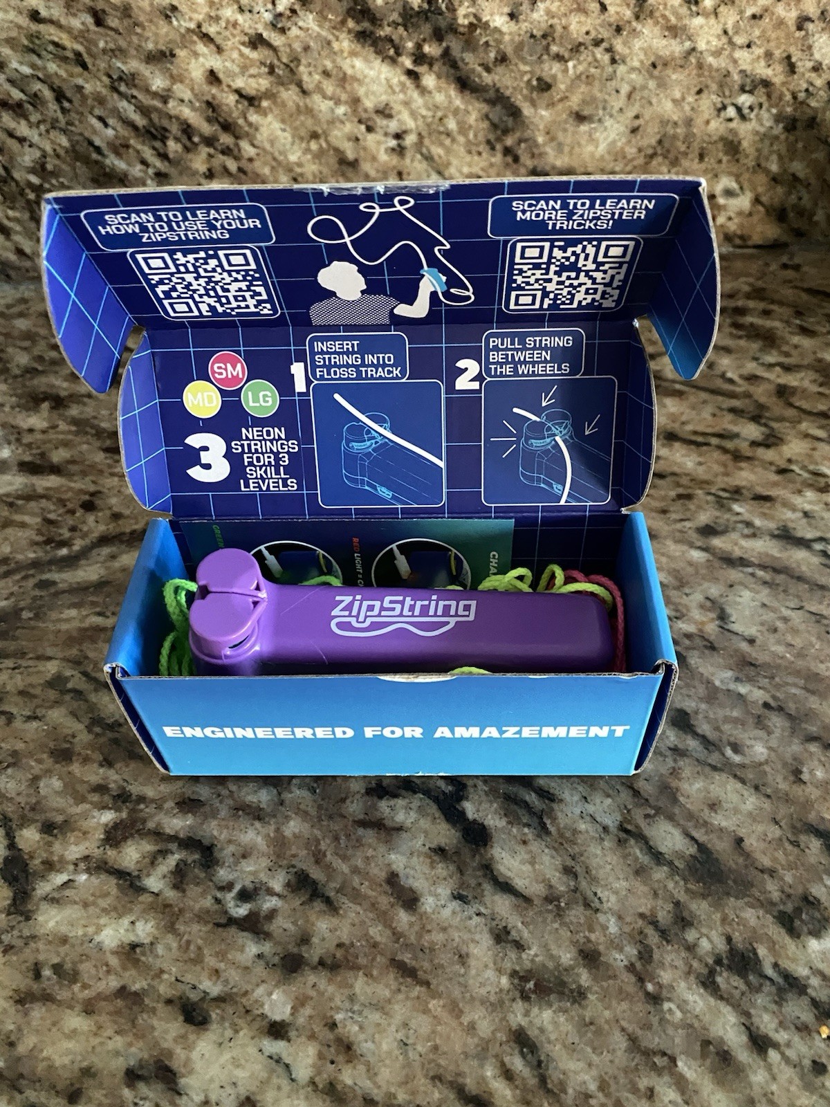 Zipstring Original Compact USB-C Rechargeable String Launcher Purple