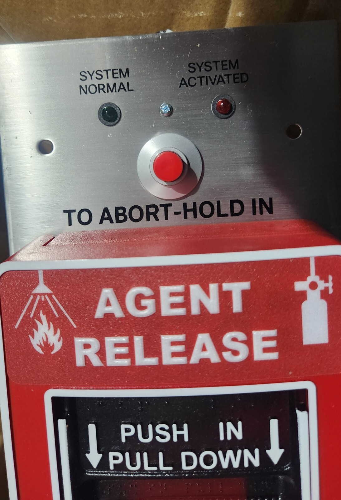 Notifier NBG-12LRA Agent Releasing Pull Station with Agent Release Abort Switch