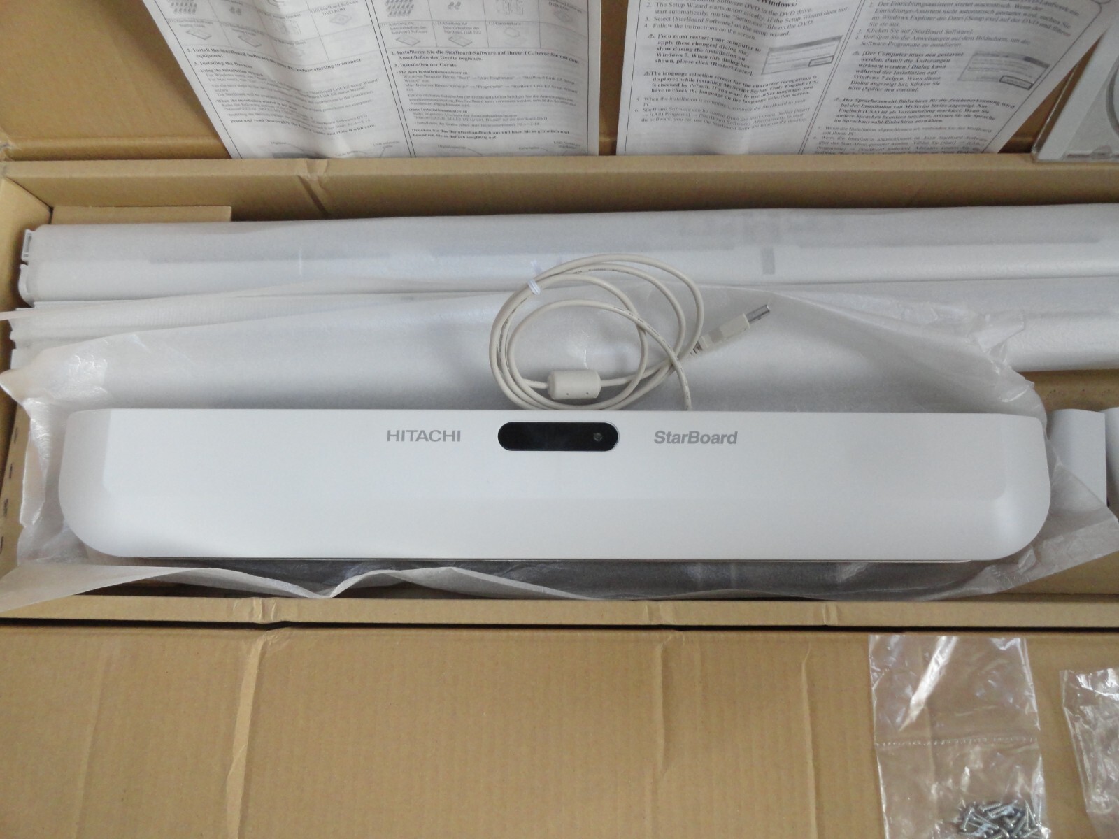 Hitachi Solutions StarBoard Link EZ2 Interactive WhiteBoard