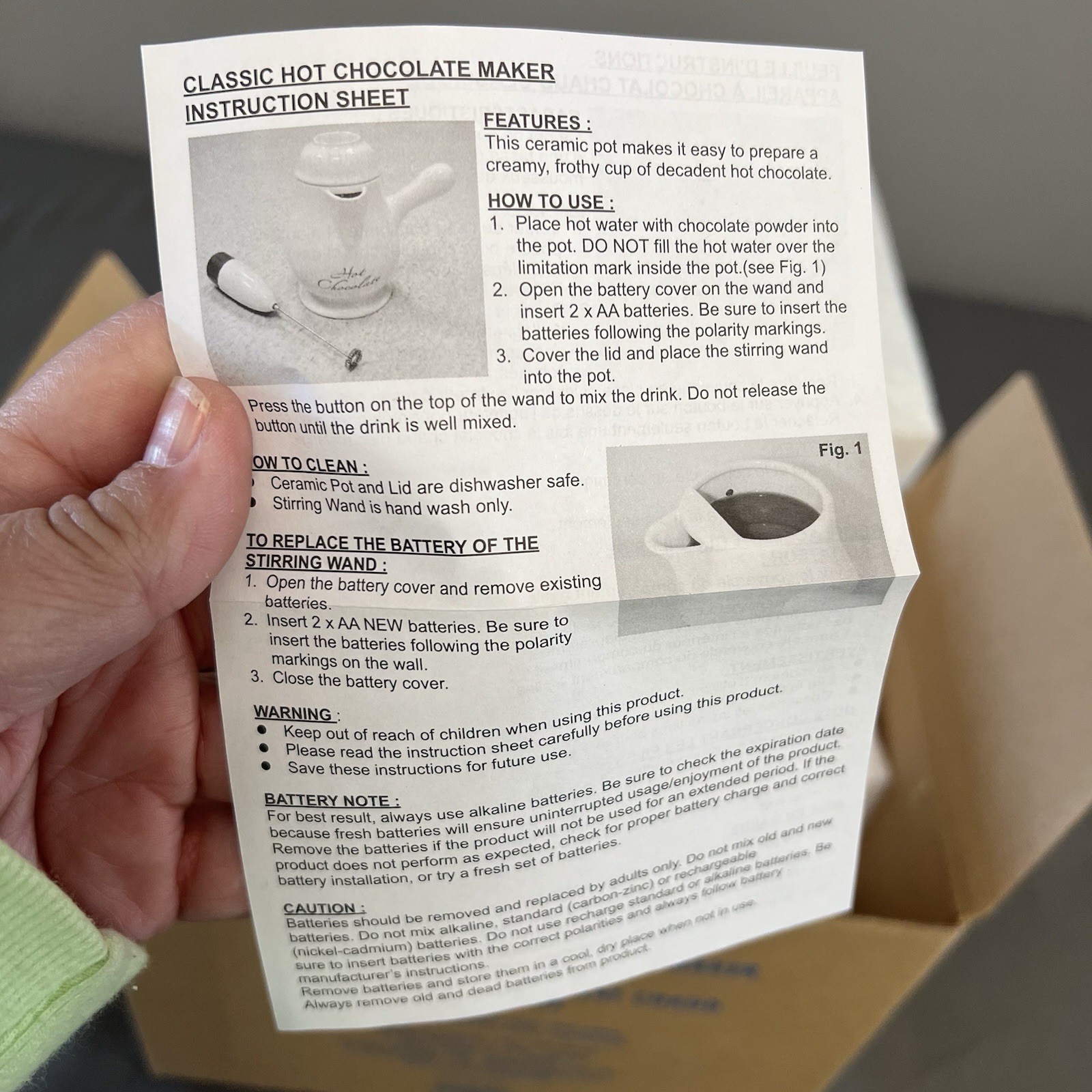 NIB Avon Classic Hot Chocolate Maker White Plastic Needs 2 AA Batteries