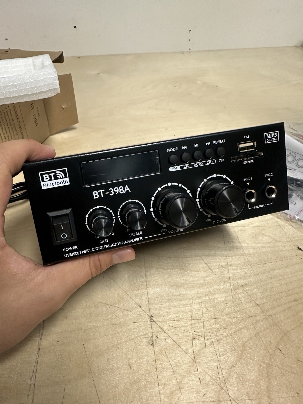 Romica Stereo Audio Amplifier, 2 Channel 450W x2 Bluetooth Used