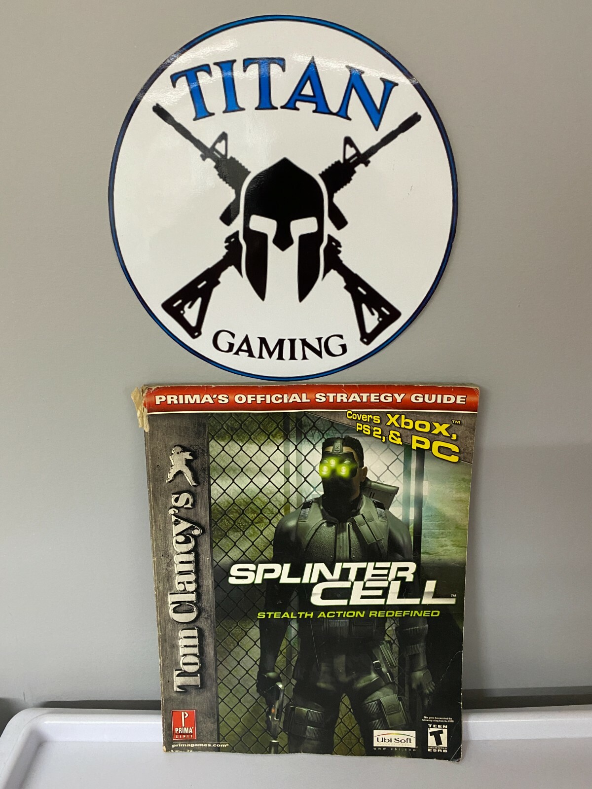 Splinter Cell Prima's Official Strategy Guide Book - FREE SHIPPING!