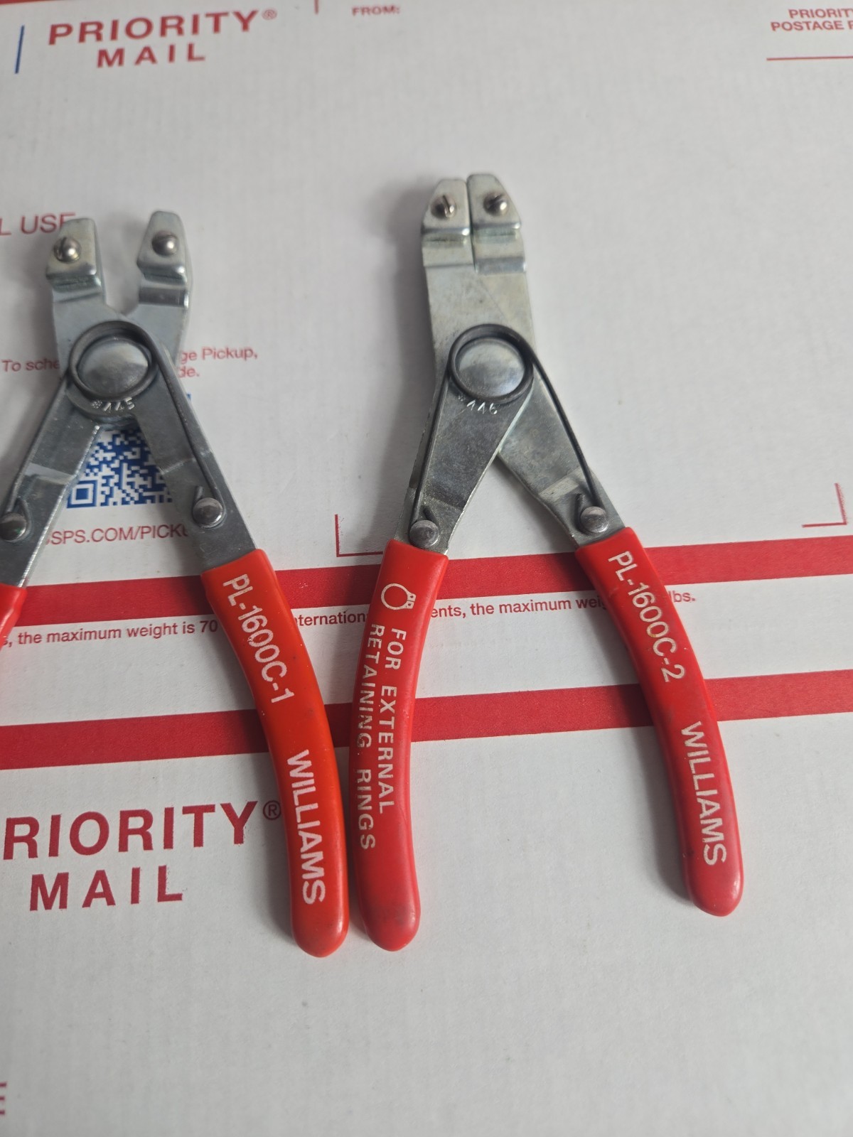 WILLIAMS CO TOOLS SNAP RING INTERNAL AND EXTERNAL PLIERS SET, ****NO TIPS*****