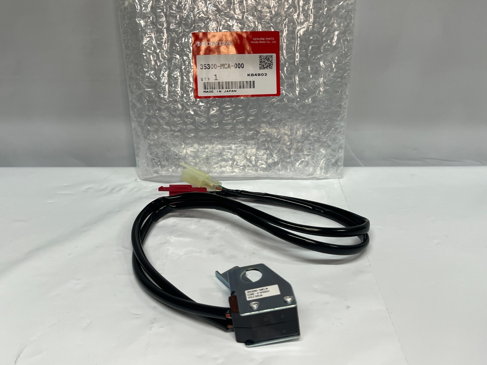 HONDA NEW OEM 2001-2005 GL1800 GOLDWING REAR BRAKE STOP CRUISE SWITCH