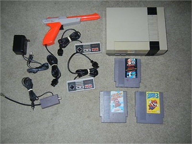 NINTENDO NES SYSTEM W/MARIO 1-3, DUCK HUNT, & NEW 72 PIN