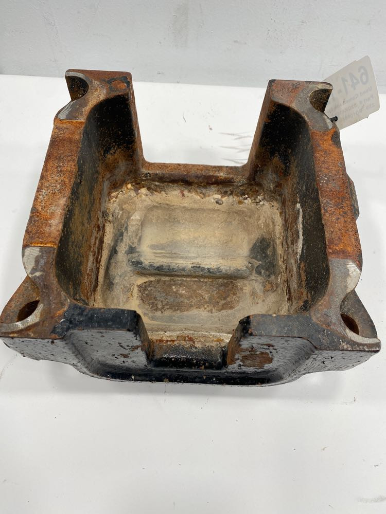 Mack Camelback Suspension Bracket 52QK418P5 (641-12336)