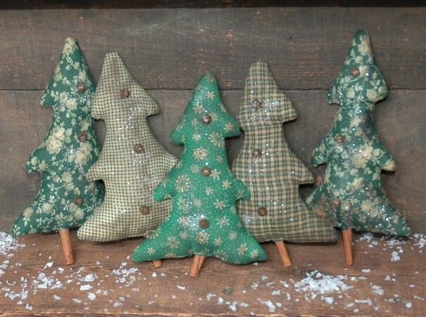 PATTERN - Primitive Christmas Trees Ornies Bowl Fillers Tucks - 8" - Sew Craft