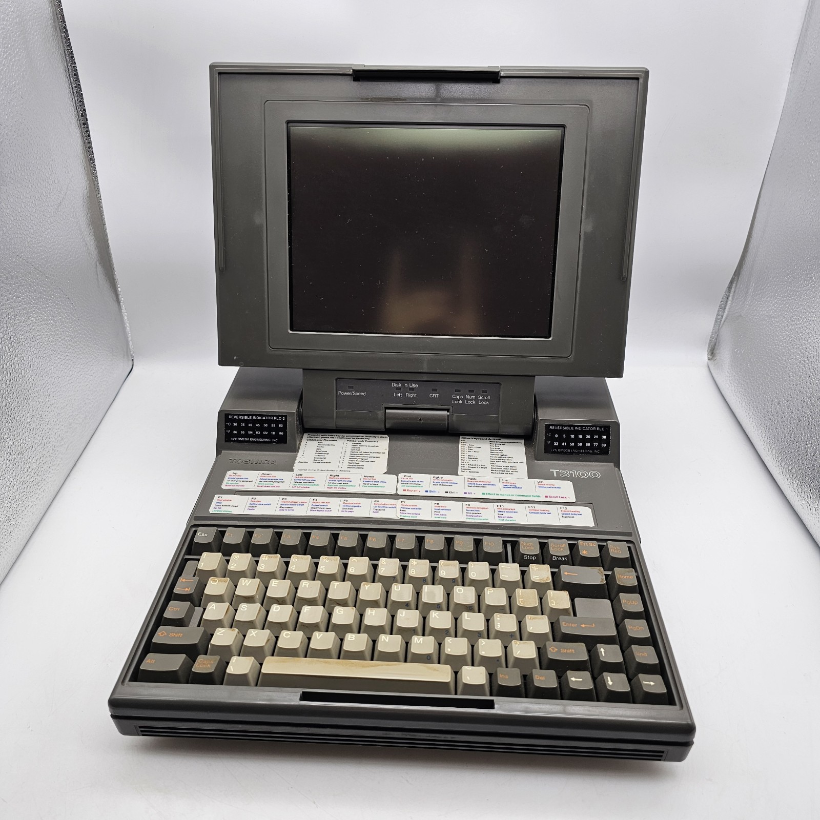 Vintage Retro Toshiba T3100 PA7037U Laptop - Powers On - As Is For Parts Repair