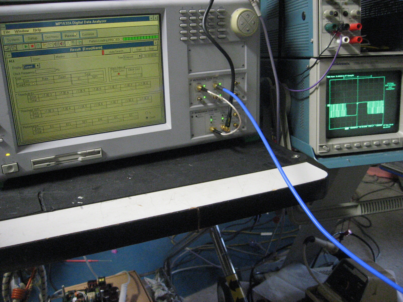 Anritsu MP1632A DATA Analyzer & Pattern generator MU163220 & 3.2GHz Synthesizer