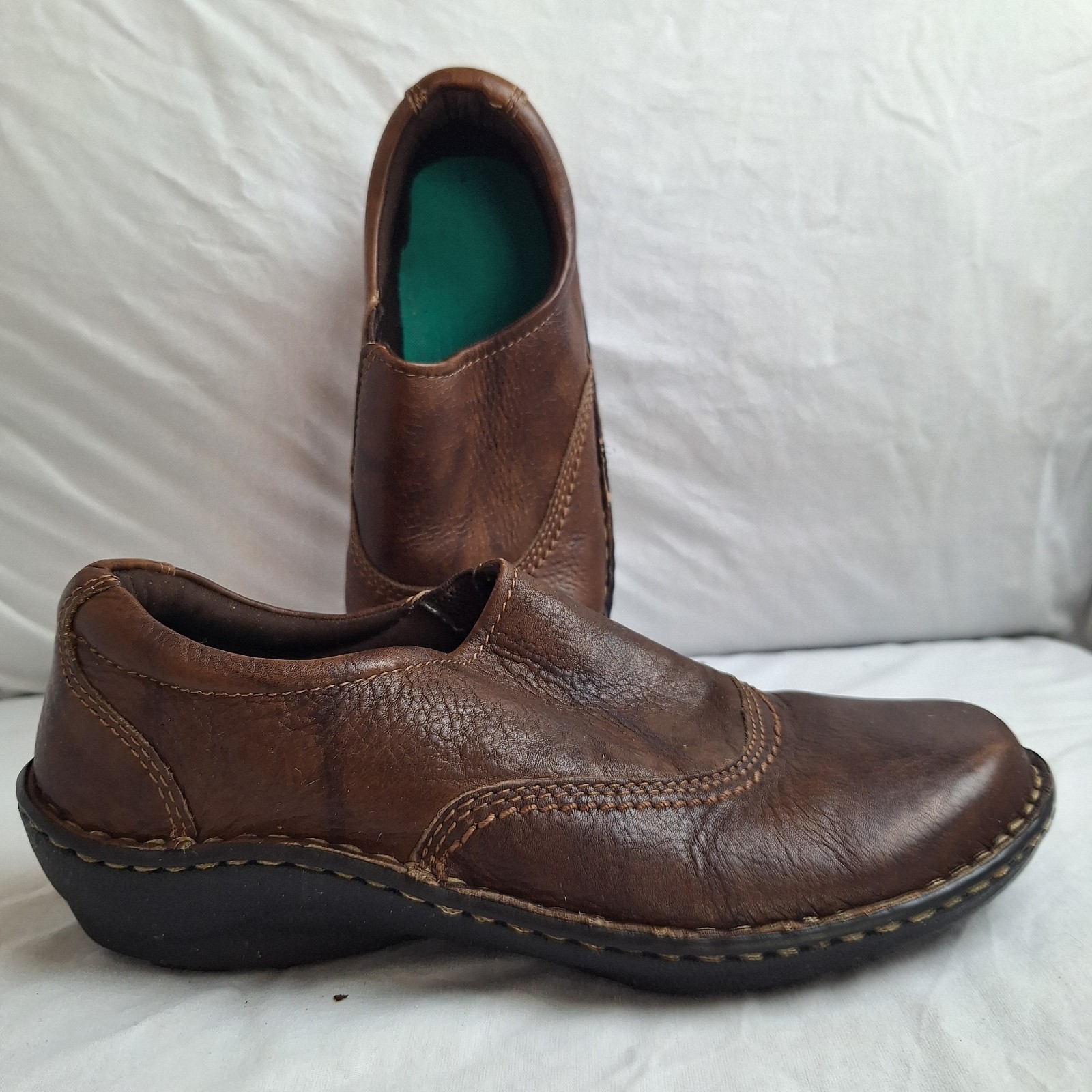 Eastland Hillside 8.5W Women's Leather Upper Shoes Style 3800-02 Brown Slip On