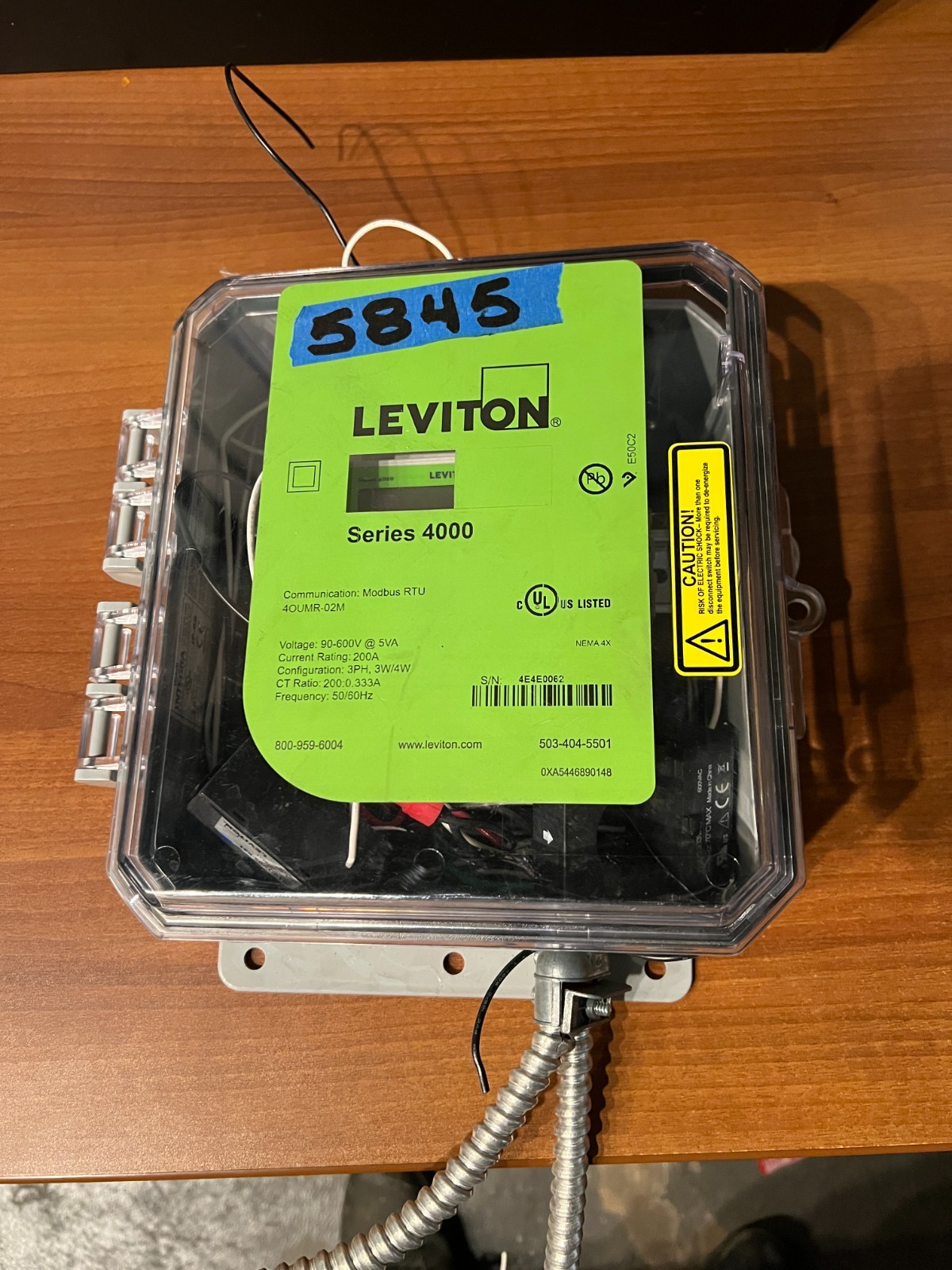 Leviton Verifeye Series 4000-K 4OUMR-02M Submeter w 3 Clamp-On Current Sensors