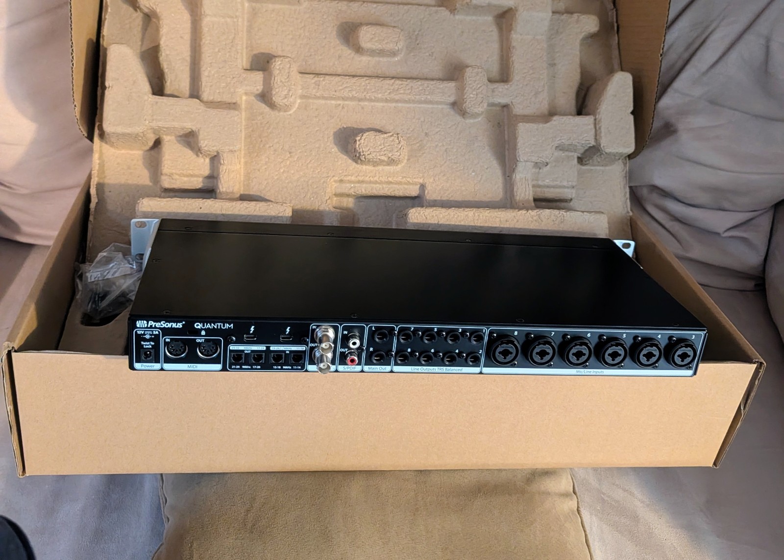 PreSonus Quantum 26x32 Thunderbolt Rack Audio Interface w/ 8 Mic Inputs