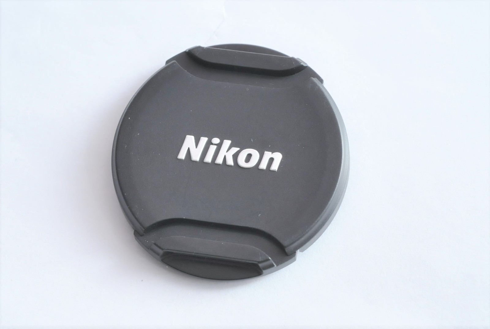 Nikon 1 LC-N 40.5 ( Black) 40.5mm Front Lens Cap