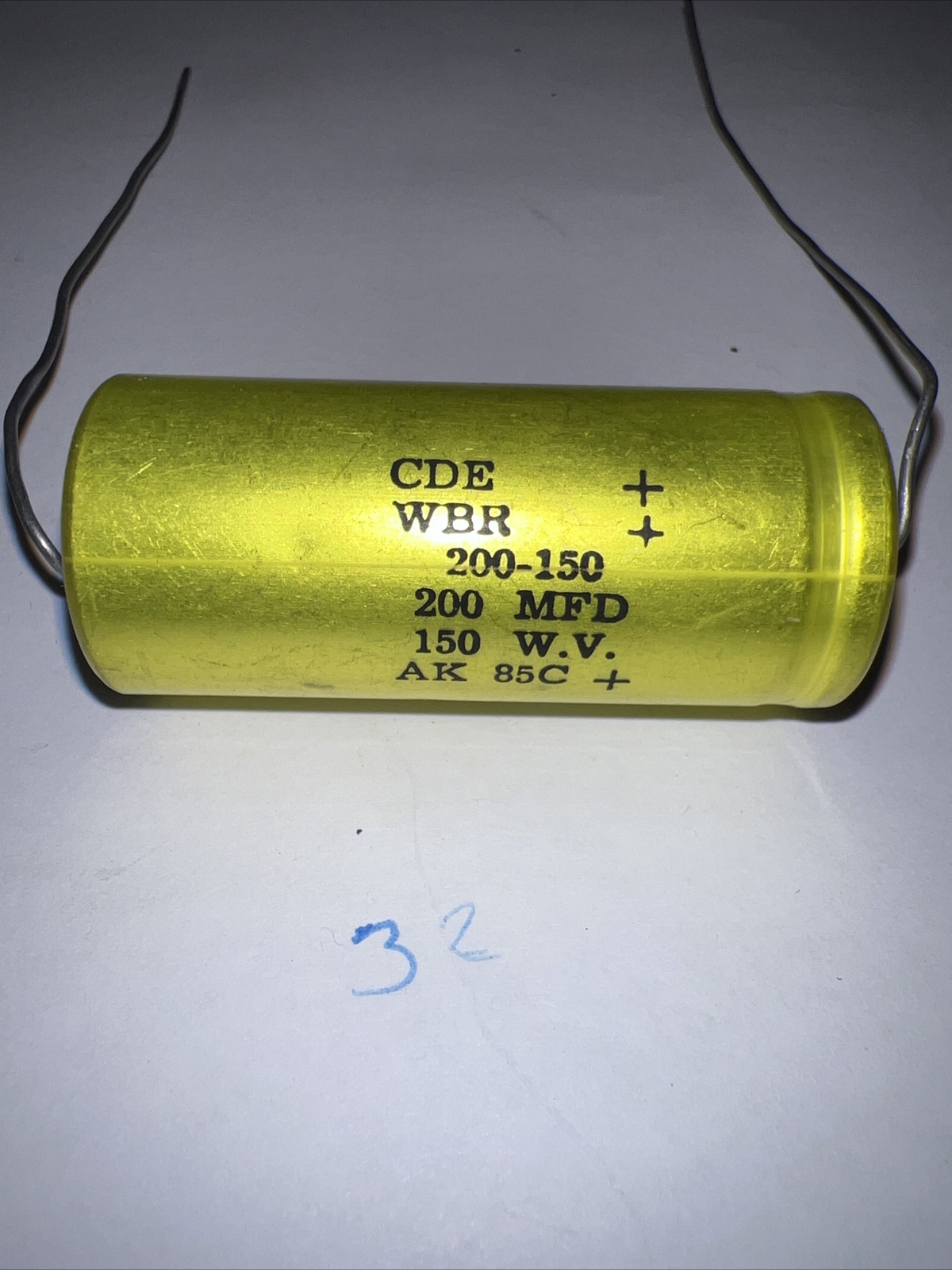 Electrolytic Capacitor 150 VDC 200 MFD 85°C ￼￼Axial Cornell CDE WBR .