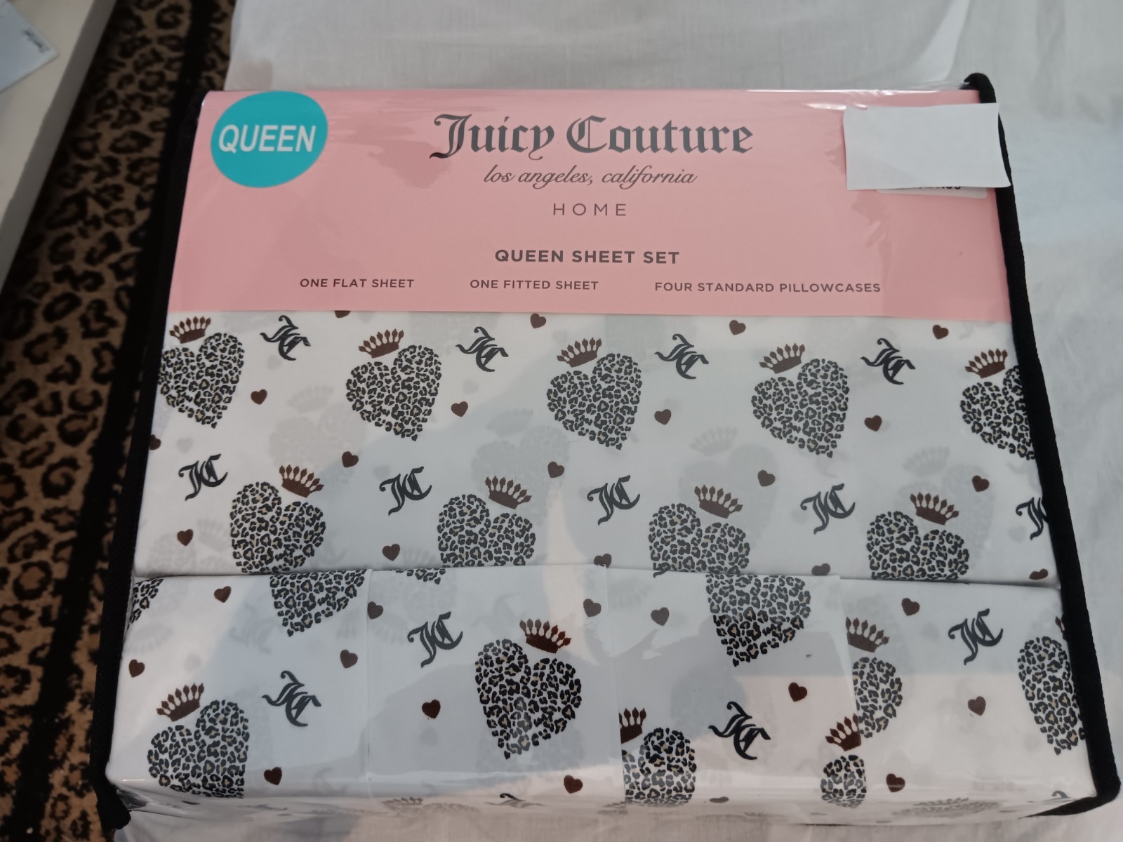 JUICY COUTURE VALENTINE BLACK HEARTS LEOPARD JUICY LOGO PRINT QUEEN SHEET SETNIP
