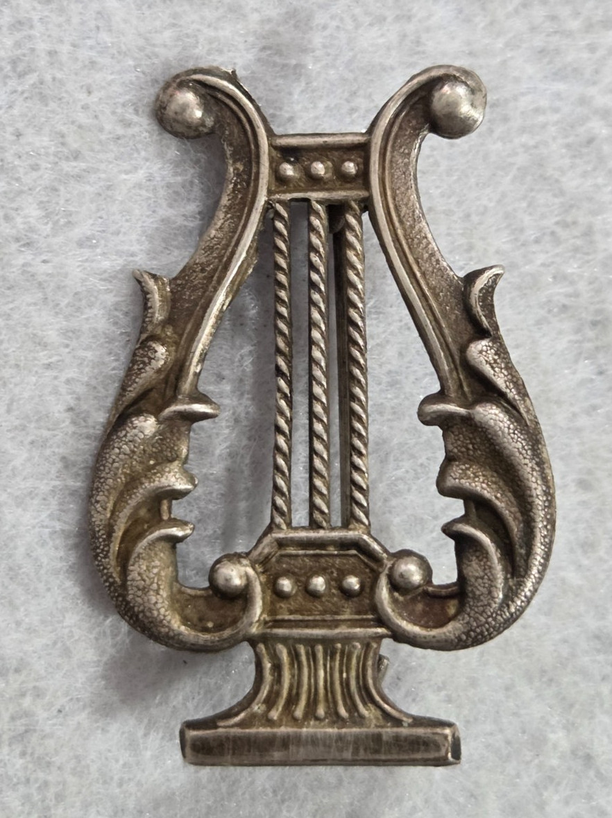 Royal Army Music Band Fanfare Badge? alpini ? militia ? early 900