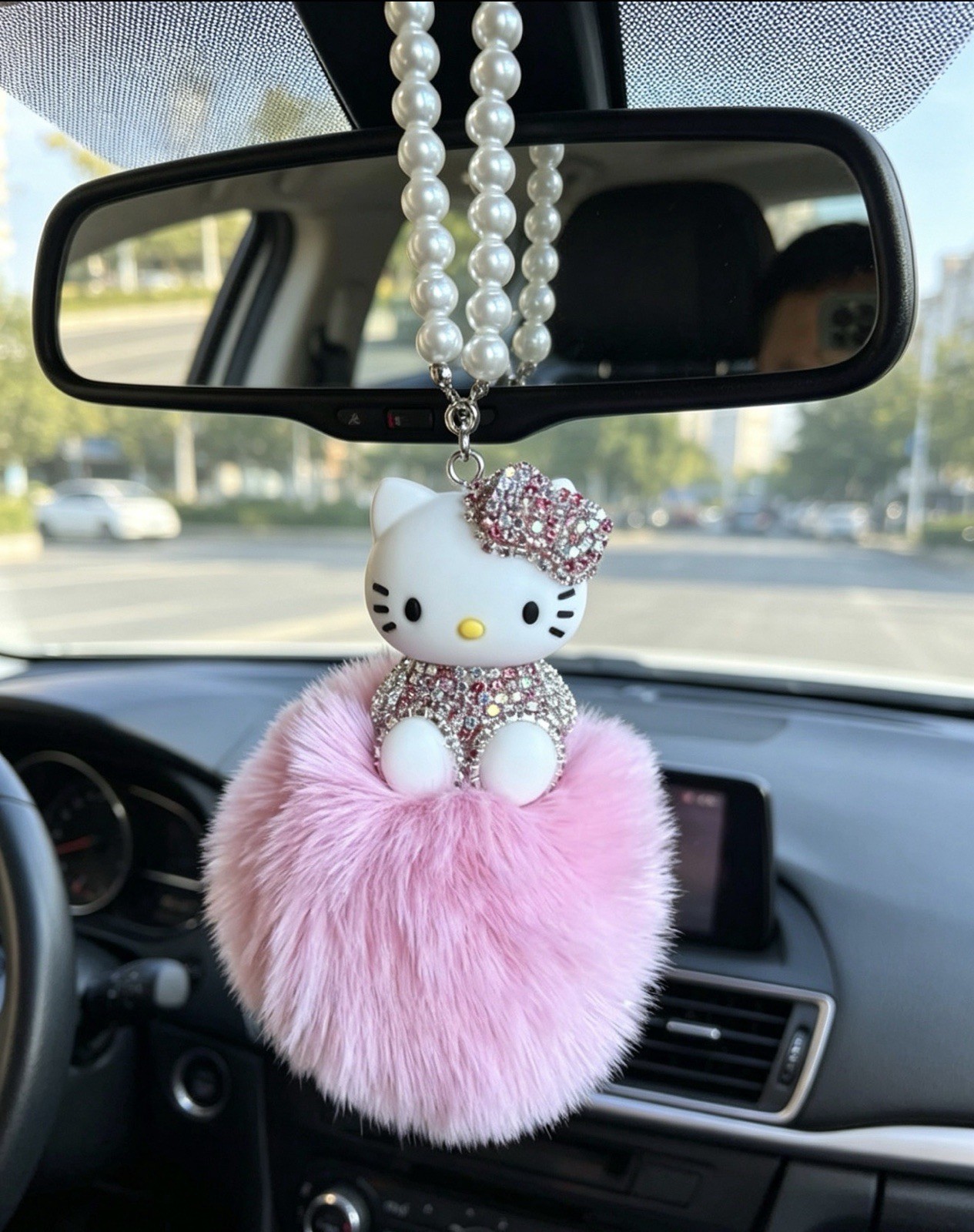 Cute Rhinestone Crystal Hello Kitty Auto Car Pendant Pompom Real Fur