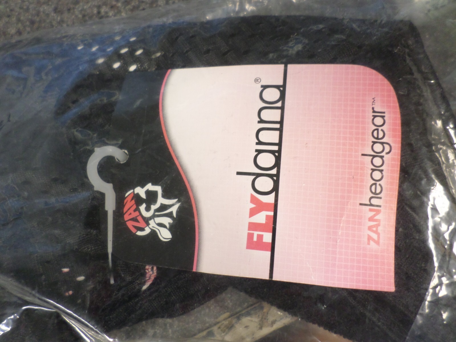 NOS Zan Headgear Flydanna Vented Black One Size ZX114