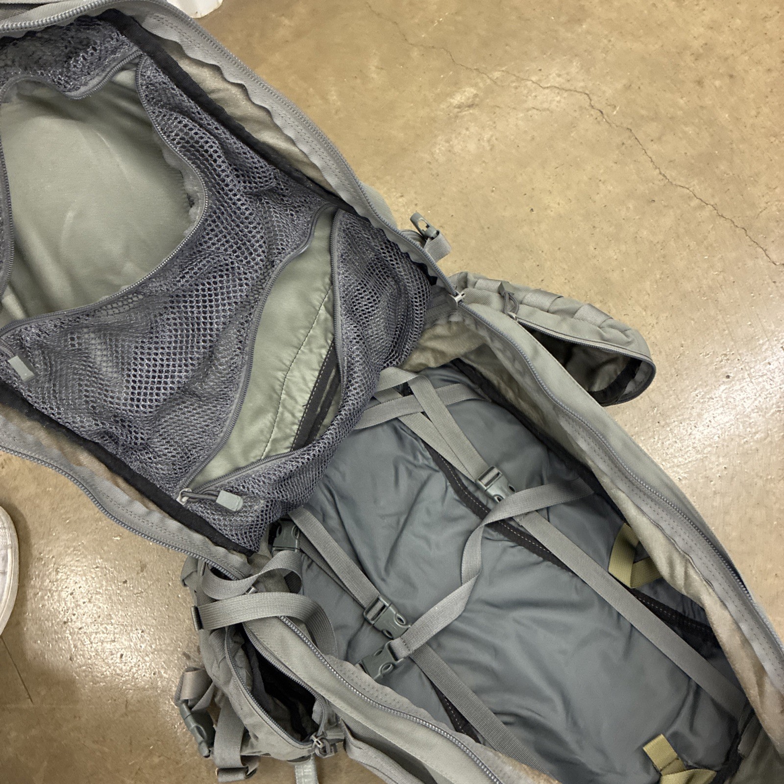 Camelbak Maximum Gear BFM Large Tactical Backpack Gray Hiking