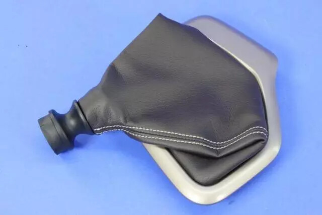 Genuine Mopar 2014-2017 Jeep Cherokee Front Gearshift Lever Boot 5MF441U5AC