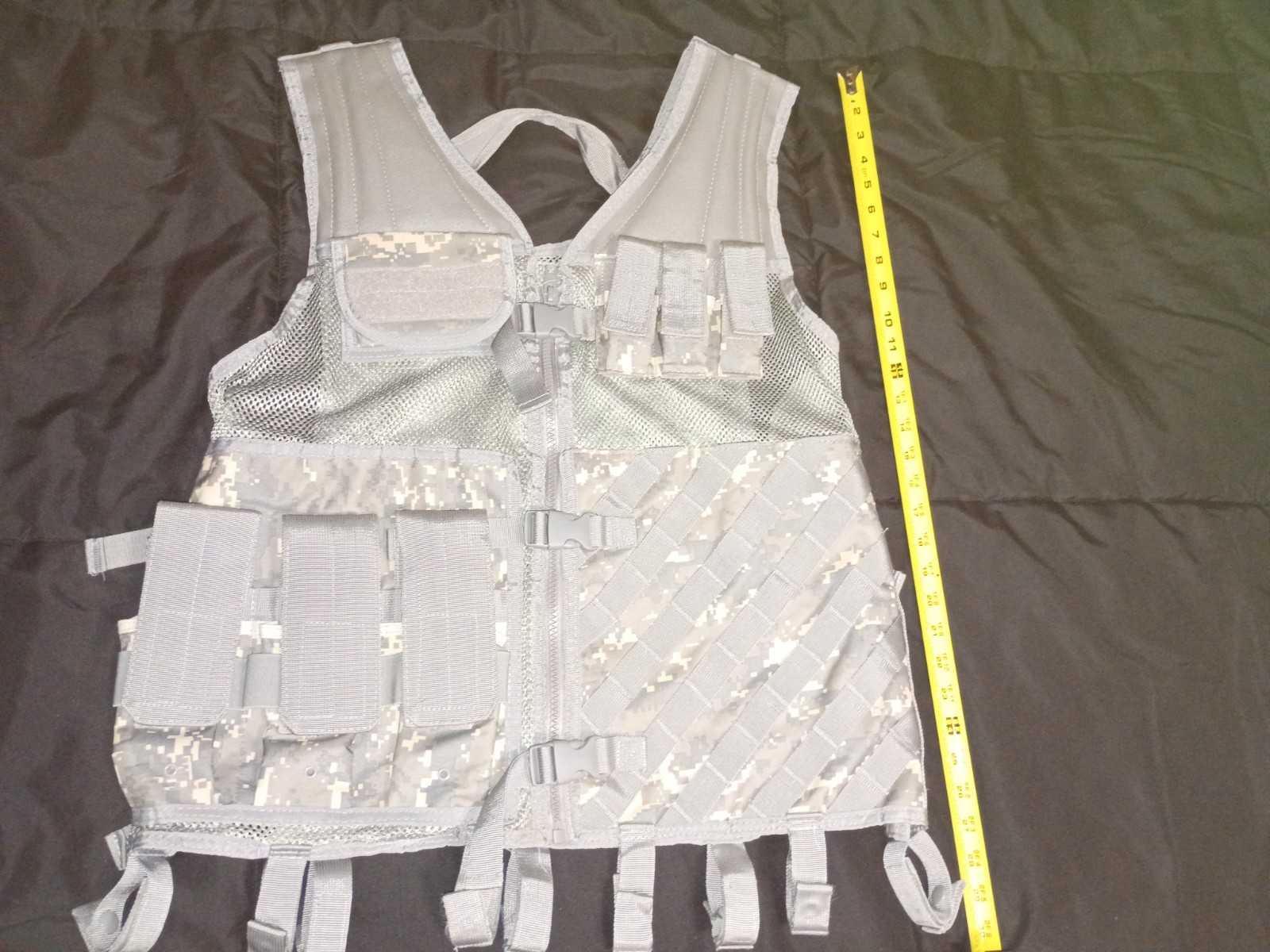 Vism/ NcStar Tactical Vest Digital Camo Utility Military Shooting Range Airsoft