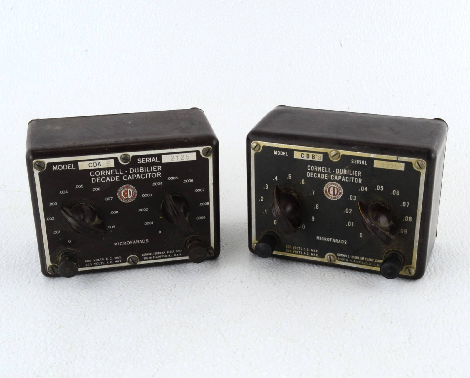 Vintage Cornell Dubilier CDA-5 CDB-3 Decade Capacitor Boxes Lot of 2