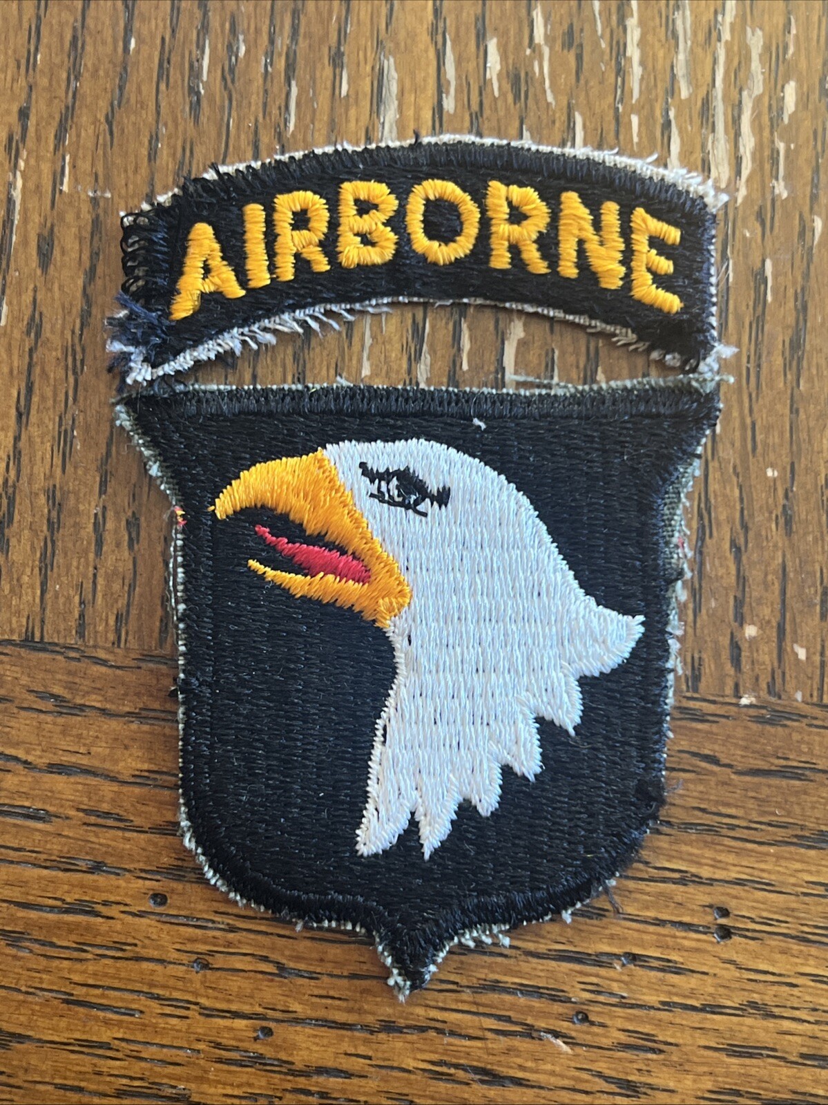 Vietnam Era US Army 101st Airborne Division Cut Edge Tab & Patch