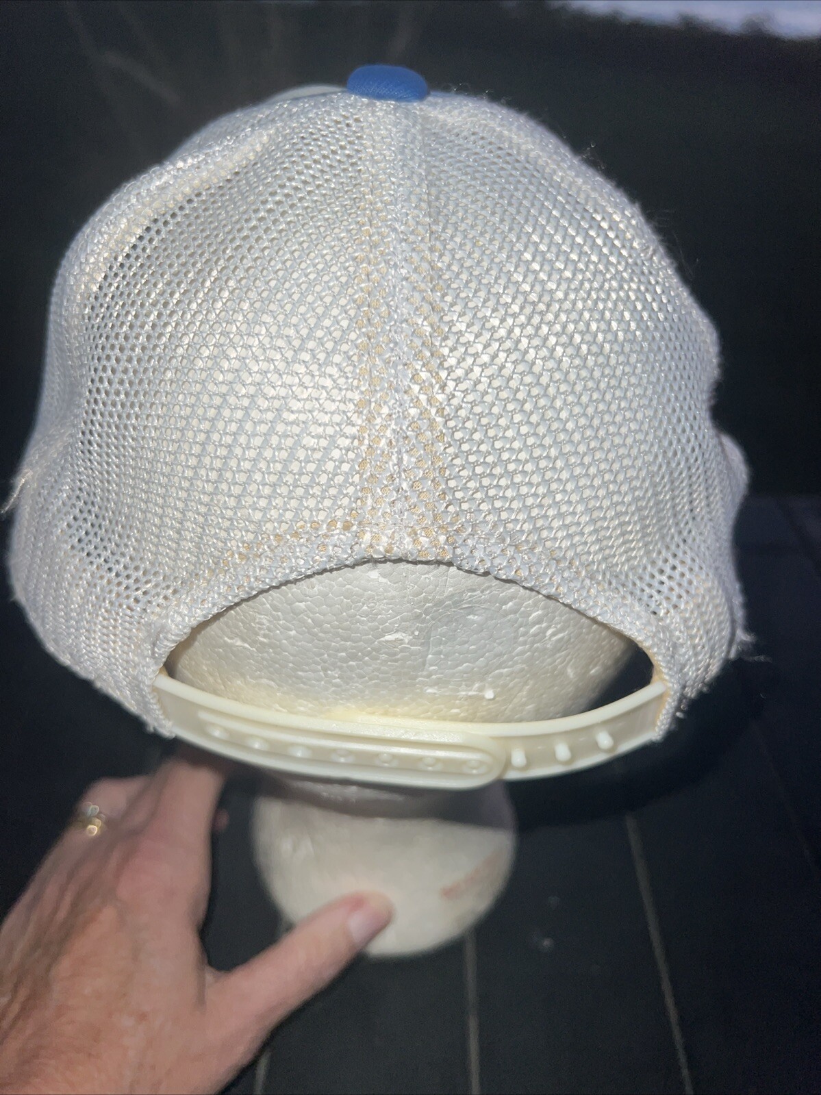 Indianapolis Colts White Hat Cap w Blue Horseshoe, White Mesh Worn Inside