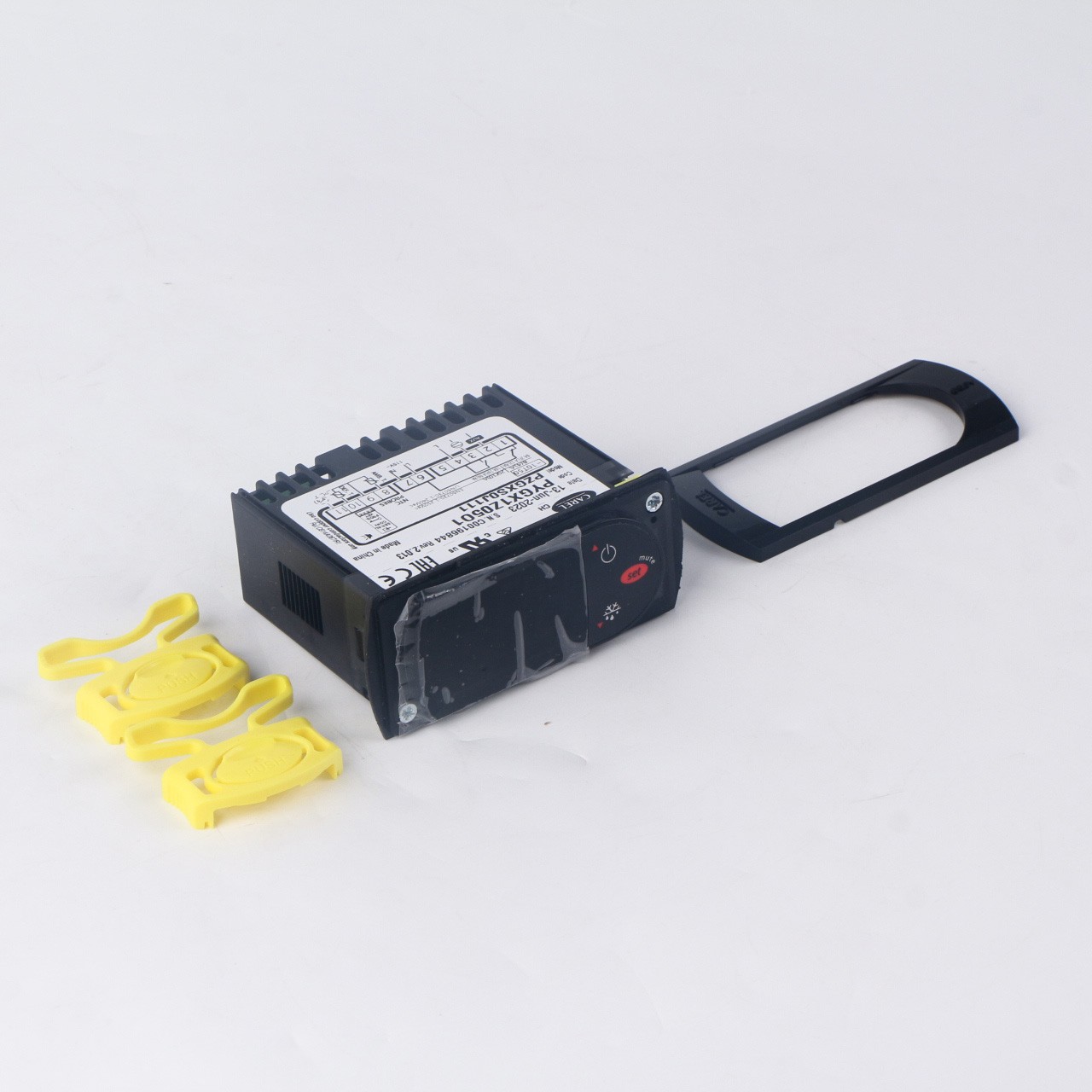 1PCS NEW CAREL PZGXS0J111 with 2 Sensor Probes Temperature Controller