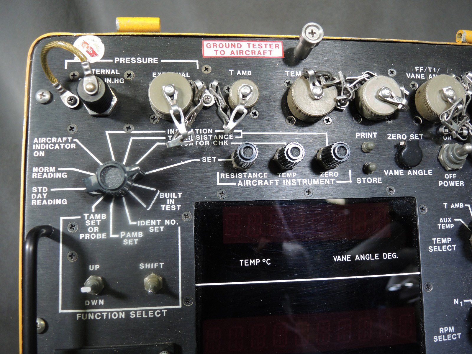 Avionics Howell H337NP-901 Engine Test Set Analyzer G-159 Lear-25 DH-6 Equipment