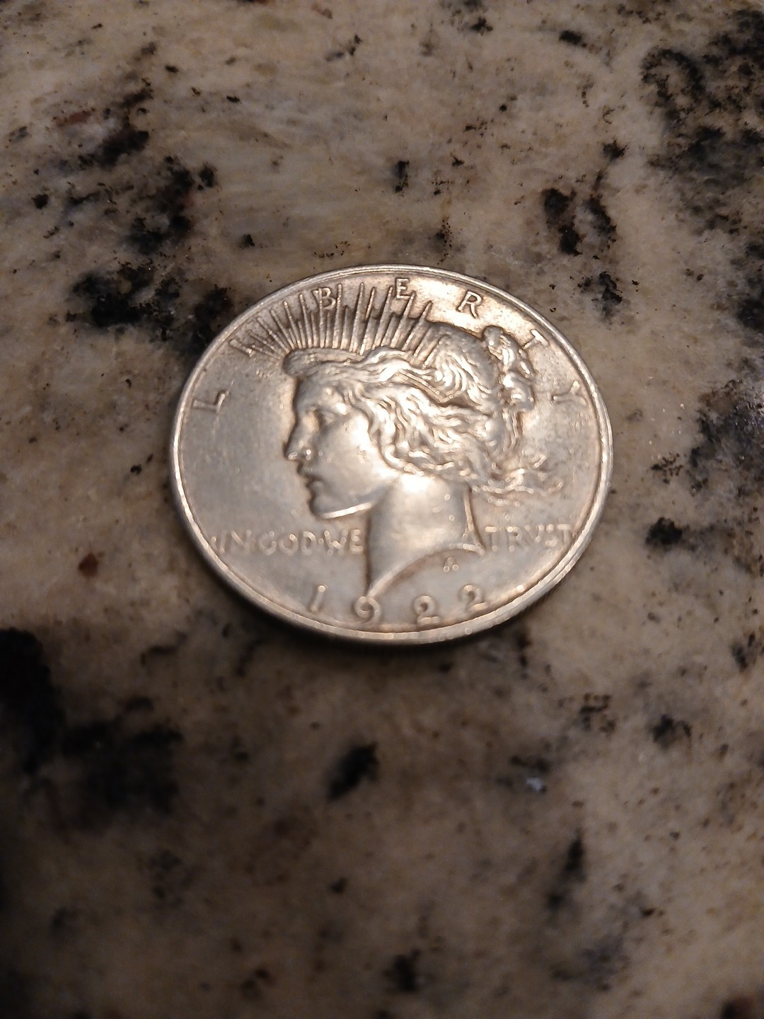 1922 SILVER PEACE DOLLAR NO MINT MARK GREAT SHAPE