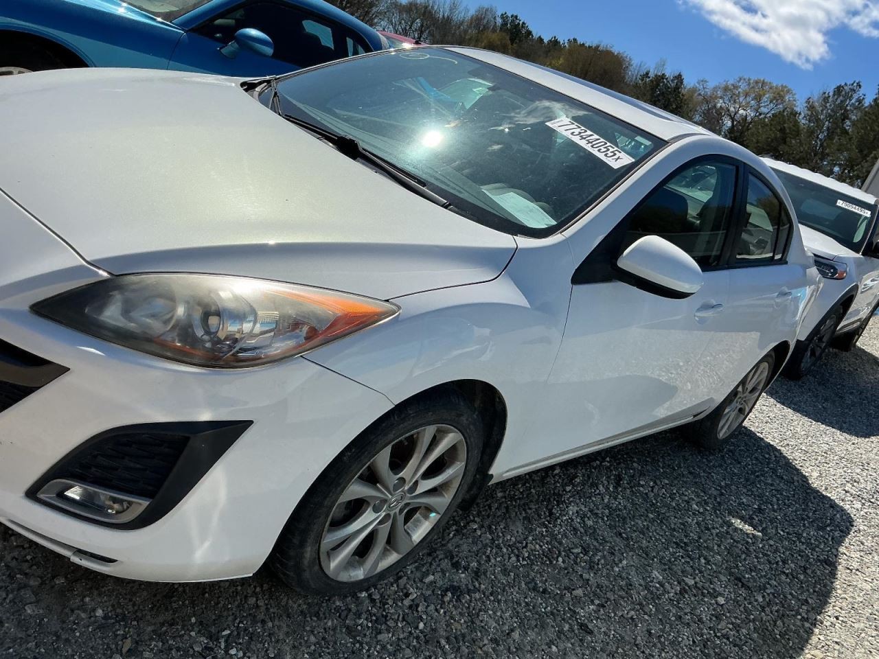 3 2011 Glove Box 4998884
