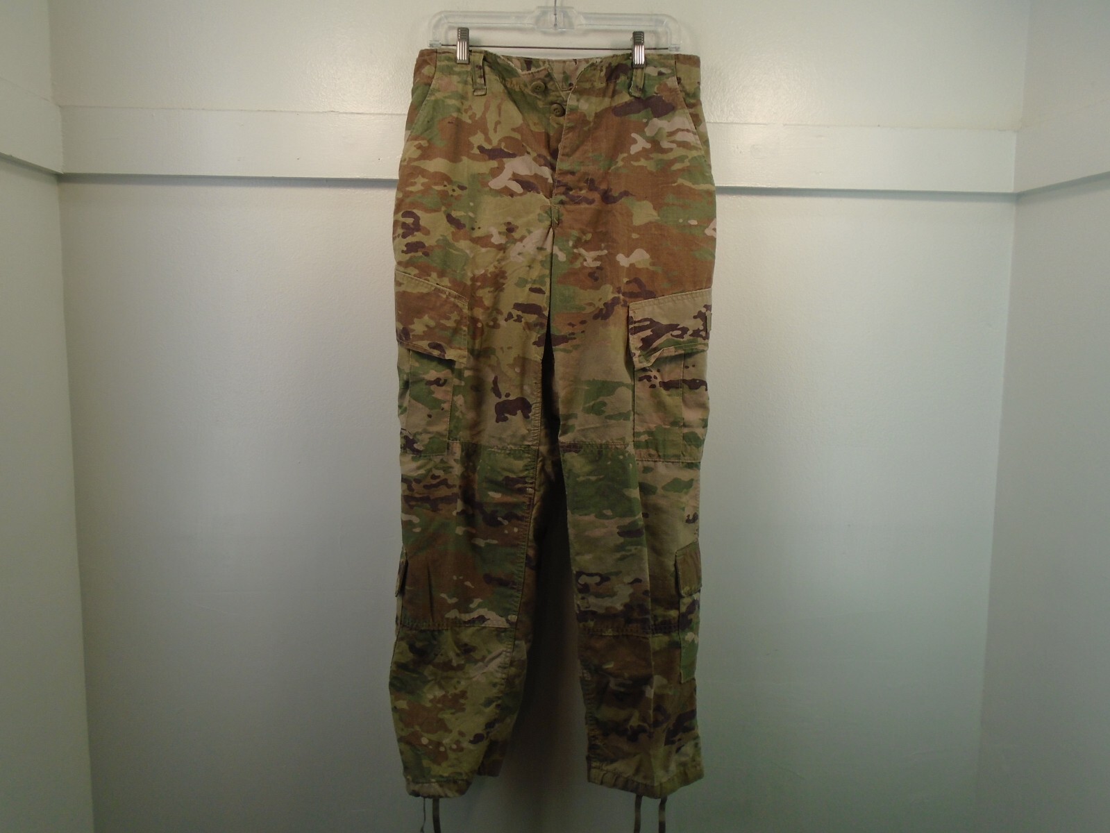 USGI US Military Army Multicam OCP Pants Flame Resistant Small Regular 123-E