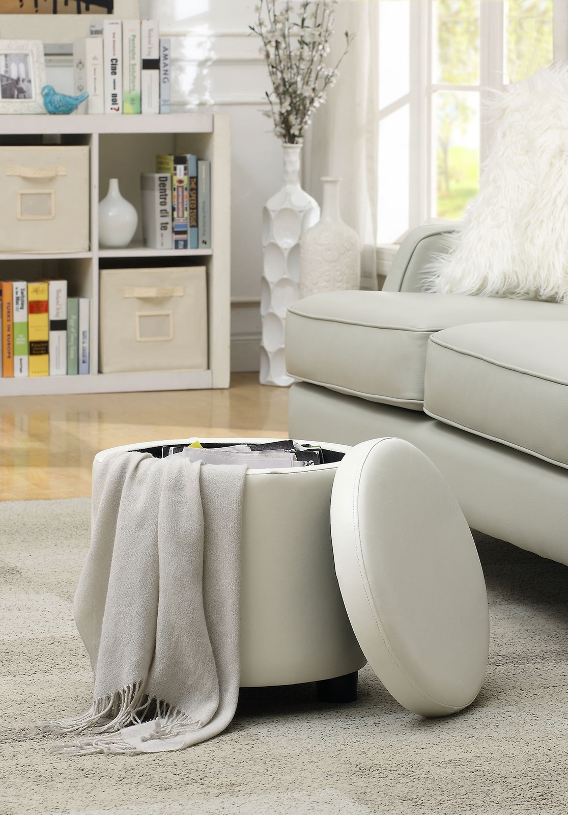 Designs4Comfort round Storage Ottoman with Reversible Tray Lid, Ivory Faux Leath
