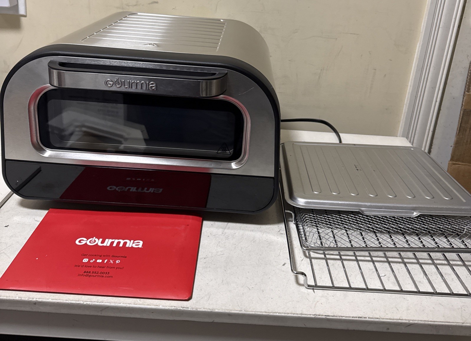 Gourmia Indoor Pizza Oven Air Fryer Toaster â€“ 1800W compact, Stainless Steel