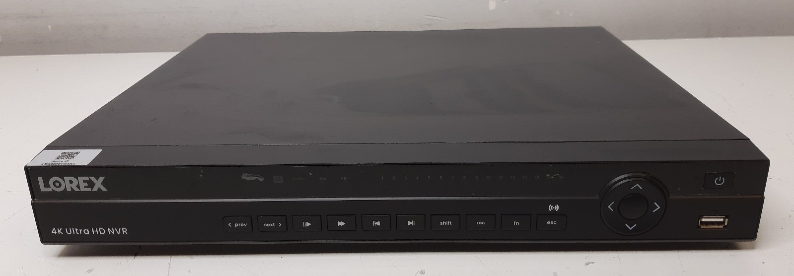 LOREX N882 Series 4K Ultra HD 16 Channel NVR 8 Ports PoE+ 1x 3TB HDD N882A6B-Z