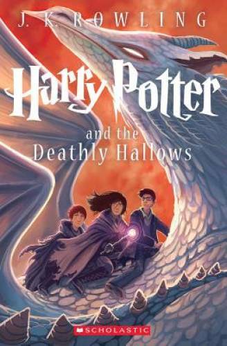Harry Potter and the Deathly Hallows (Book 7) - Paperback - VERY GOOD